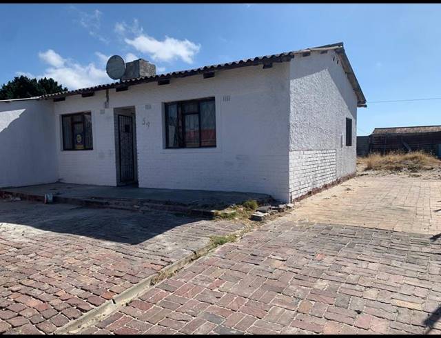 2 BEDROOM HOUSE FOR SALE IN KENSINGTON